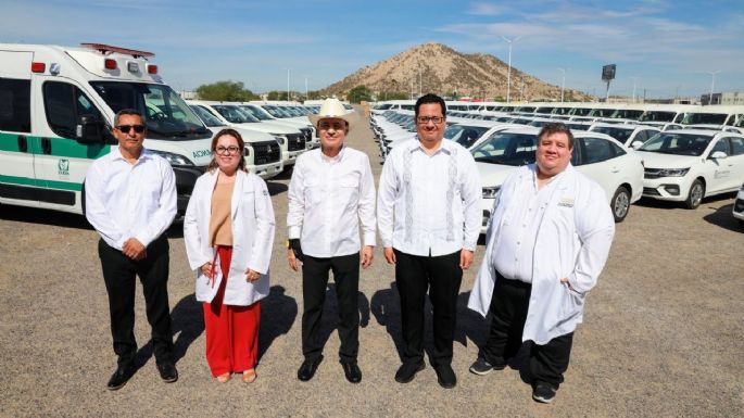 Gobernador Durazo fortalece atención médica en el estado con entrega de 231 vehículos y ambulancias