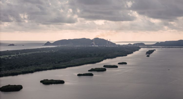 Denuncian inicio de obras en el puerto Manzanillo Cuyutlán sin autorización de Semarnat