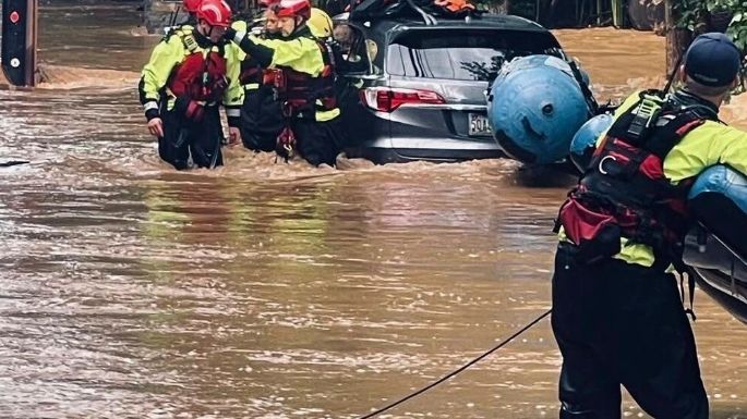 Niño de 13 años muere tras quedar atrapado en un desagüe durante las inundaciones en Maryland