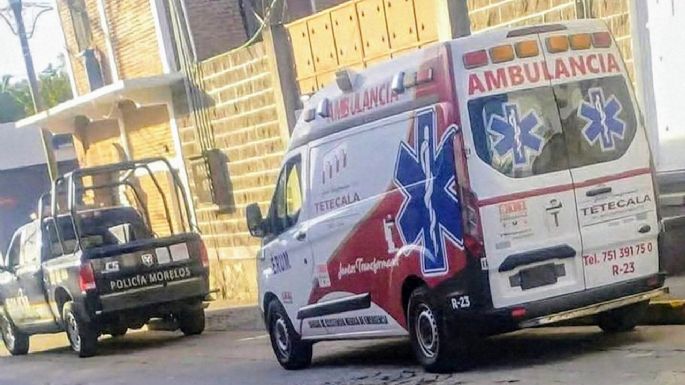 Hombre rocía con alcohol y prende fuego a su expareja en Tetecala, Morelos