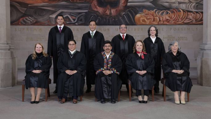 SCJN publicó la foto oficial de los nuevos ministros... horas antes de que rindan protesta