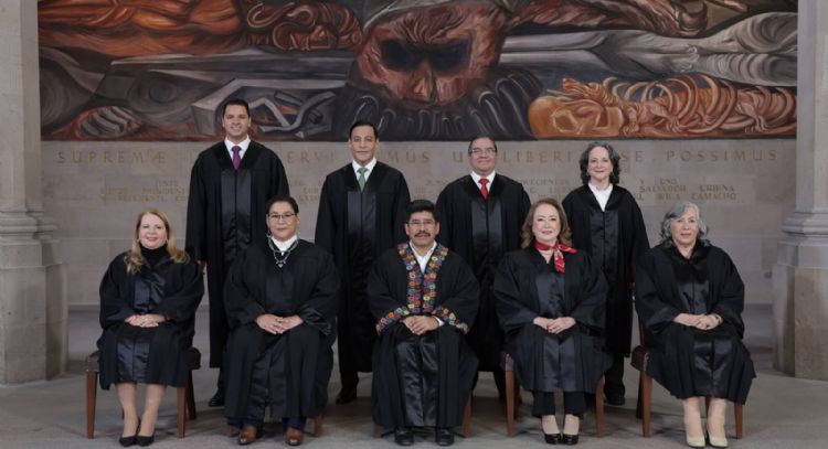 SCJN publicó la foto oficial de los nuevos ministros... horas antes de que rindan protesta