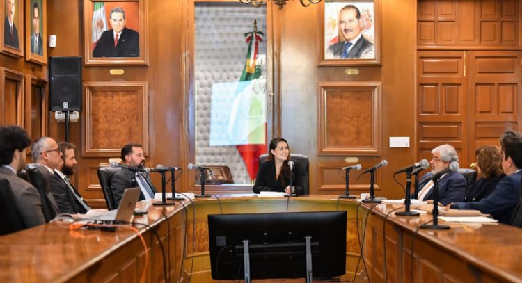 Sabropollo presenta planes de expansión a la gobernadora de Aguascalientes