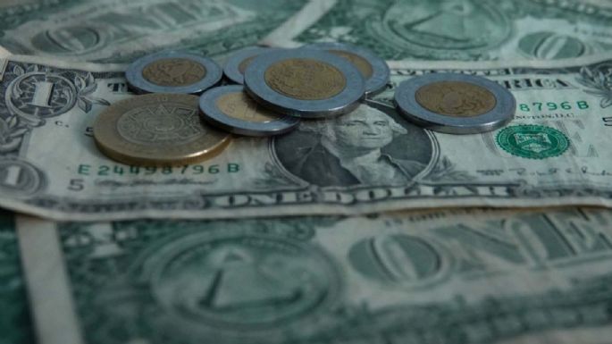 Peso mexicano se aprecia a pesar del repunte de la inflación