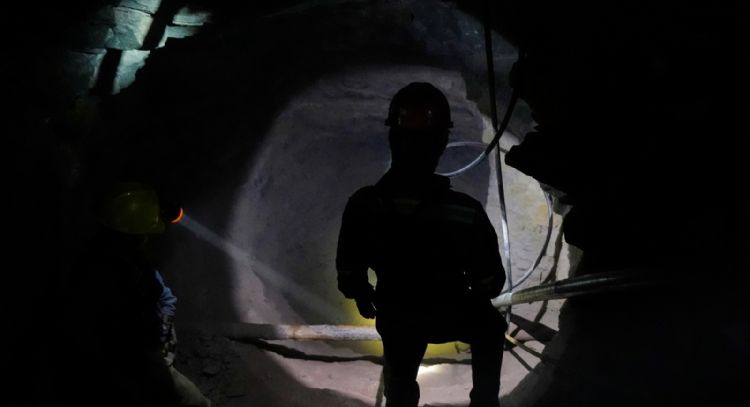 El auge del mercurio en México: mineros arriesgan su salud y provocan daños al ambiente