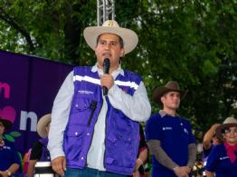 Celular de Carlos Manzo no ha sido investigado por la FGE; Grecia Quiroz no lo ha entregado
