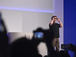 Meta presenta gafas con IA, pantalla y pulsera neural; este es su precio