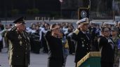 Foto ilustrativa de la nota titulada: Sheinbaum encabeza el izamiento de la bandera por el aniversario de los sismos de 1985 y 2017