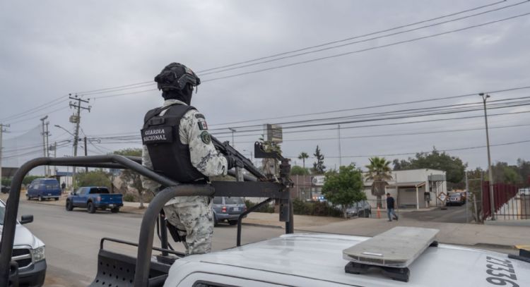 Atacan cuatro instalaciones de la Fiscalía en Baja California; lanzan molotov contra vehículos