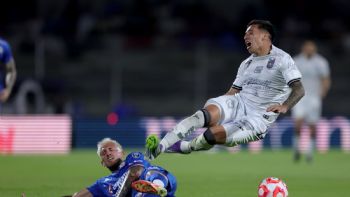 Cruz Azul salva un 2-2 ante Querétaro para seguir como el único invicto de la Liga MX (Video)