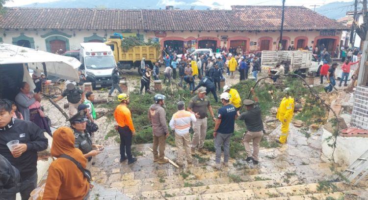 Un tornado deja un herido y daños en San Cristóbal de las Casas (Video)