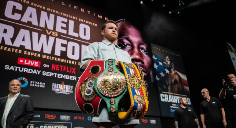Pelea del Canelo Álvarez va en exclusiva por Netflix; “es un revés para el pueblo”, dice Sulaimán