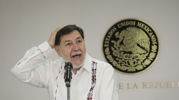 Fernández Noroña dice que volvería a volar en jet privado; “es práctico”