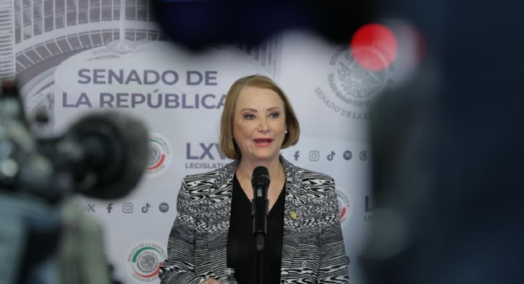 Castillo fija agenda legislativa del Senado; tratarán paquete económico y reforma contra extorsión