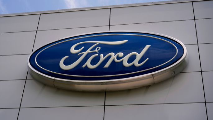 Ford llama a revisión a millones de vehículos por problema con cámara retrovisora; aquí los modelos