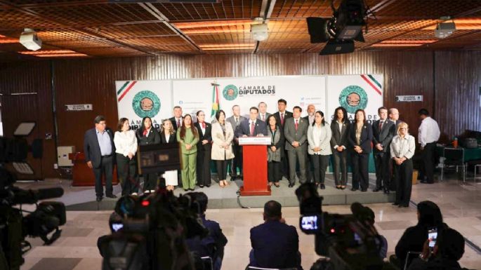 Diputados crean comisión para investigar presuntos desvíos de García Cabeza de Vaca