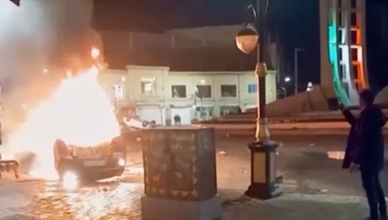 En medio de crecientes protestas, Irán corta el acceso a internet a la población