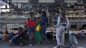 Sheinbaum arranca con la canasta básica real más alta de todos los sexenios