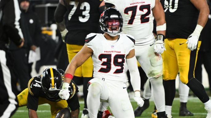 Texans consiguen su primer triunfo de playoffs de visitante y frenan a Rodgers y a los Steelers