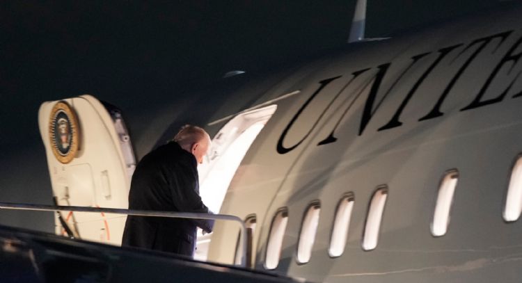 Trump plantea dejar a ExxonMobil fuera de Venezuela tras la respuesta del CEO en reunión