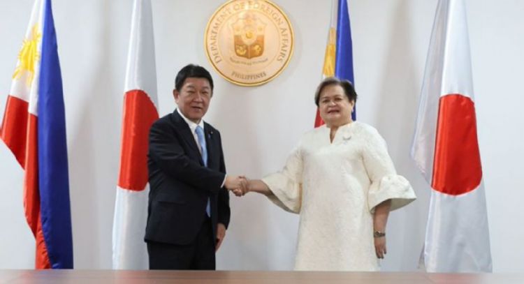 Japón y Filipinas firman un acuerdo de cooperación militar para intercambiar provisiones