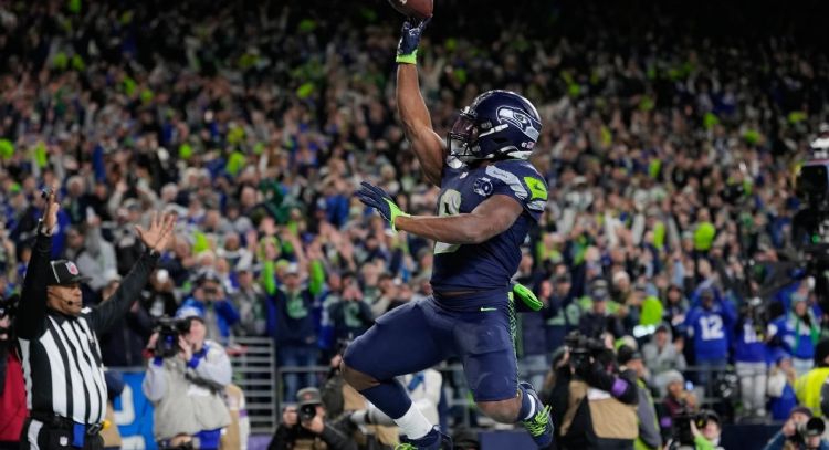Los Seahawks arrollan 41-6 a los 49ers y avanzan al partido por el título de la NFC