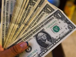 El peso gana terreno a la espera de resolución del conflicto en Irán