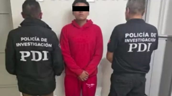 Joven de 18 años envió por error video a su madre donde asesinó a un hombre: ella lo denunció