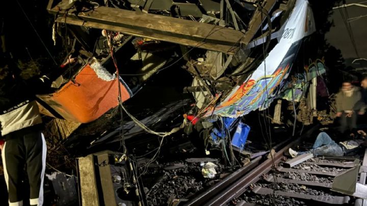 Tren en Barcelona choca contra muro de contención que se derrumbó; hay un muerto y 15 heridos