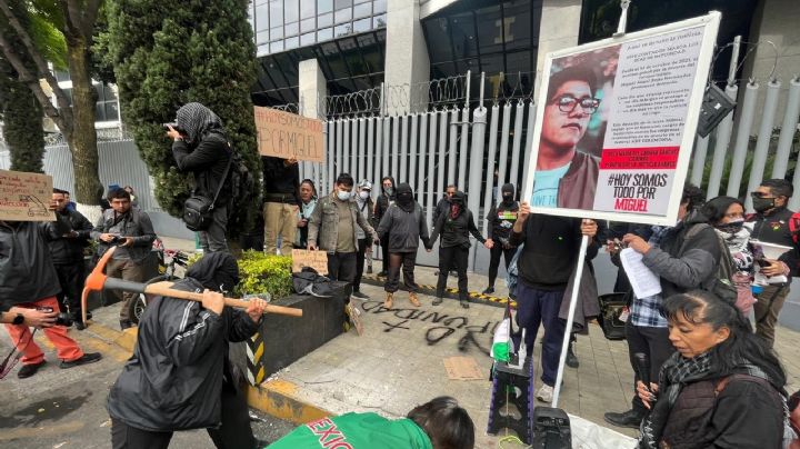 Caso Axe Ceremonia: A "98 días de impunidad", familia de Miguel Ángel reclama justicia frente al PJ