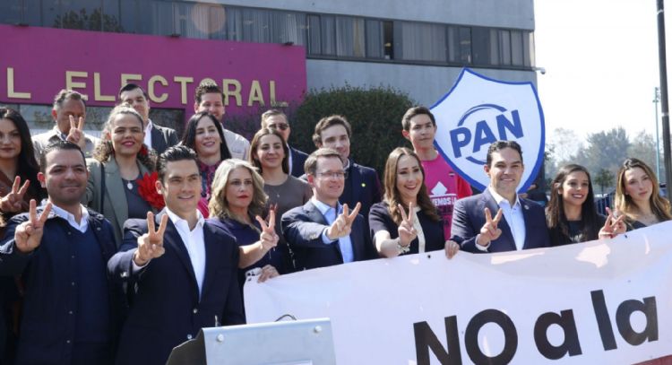 PAN se dice dispuesto a la resistencia civil pacífica contra la reforma electoral