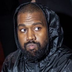 De cara al show en México, Kanye West se disculpa por comentarios antisemitas