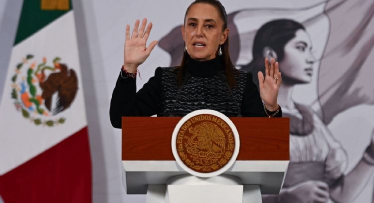 Sheinbaum afirma que Ryan Wedding se entregó; desmiente al director del FBI