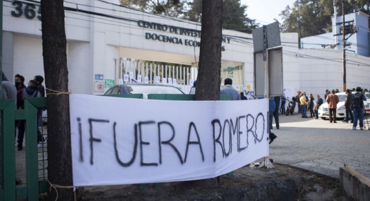 Tras cese de Romero Tellaeche, sindicato y asamblea académica del CIDE respaldan a Lucero Ibarra