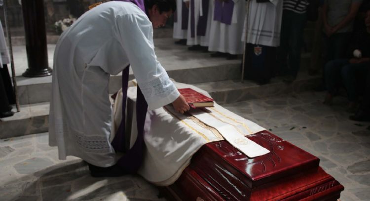 Con AMLO y Sheinbaum, 13 sacerdotes han sido asesinados