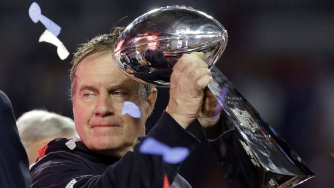 La exclusión de Bill Belichick del Salón de la Fama genera críticas de votantes y aficionados