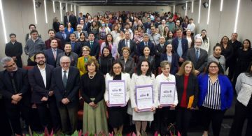 Otorgan a científicas el Premio Matilde Montoya