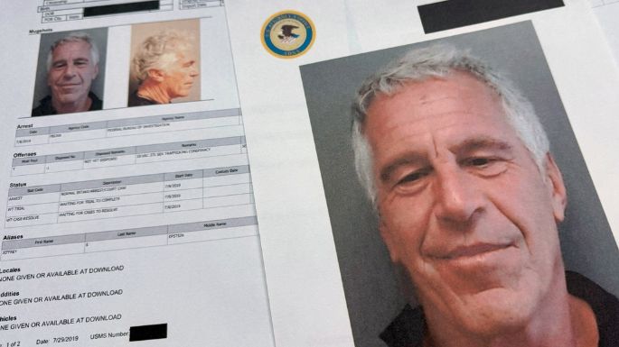 Departamento de Justicia publica millones de páginas de archivos de Jeffrey Epstein