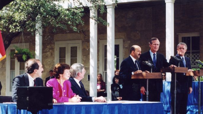 Organizaciones denuncian el rostro oculto del TLCAN: sembrar fábricas y cosechar enfermedades
