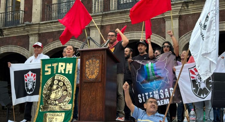 Más de 20 sindicatos marchan en Cuernavaca por derechos laborales y reforma al Servicio Civil