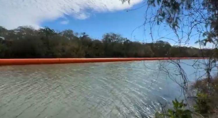 EU instala nuevo “muro flotante” de boyas en el Río Bravo frente a Matamoros