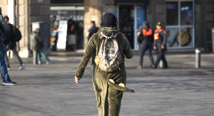 Frente frío activa alertas por bajas temperaturas y heladas para la madrugada del sábado en CDMX