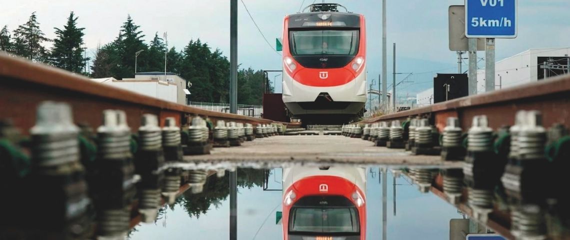 Tren México-Toluca: bitácora de un caos sobre rieles