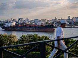 Combustibles para Cuba:  Bajo presión de EU, una ayuda humanitaria guardada por México como secreto