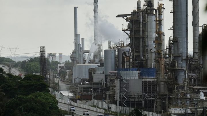 Plan de Trump para apoderarse de la industria petrolera venezolana enfrenta grandes obstáculos