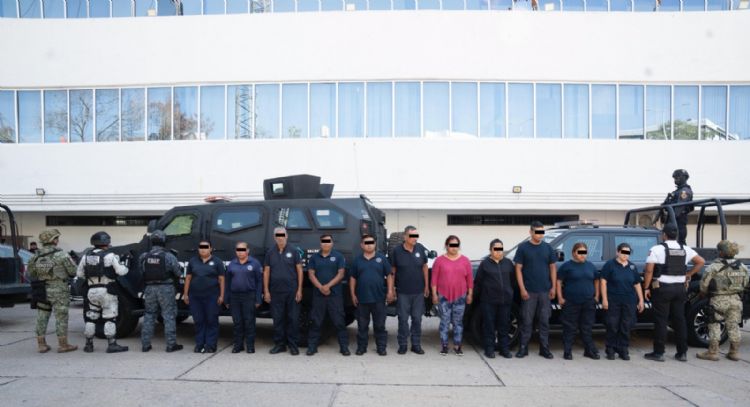 Judicializan a 11 policías municipales de Chiapas por presuntos vínculos con la delincuencia