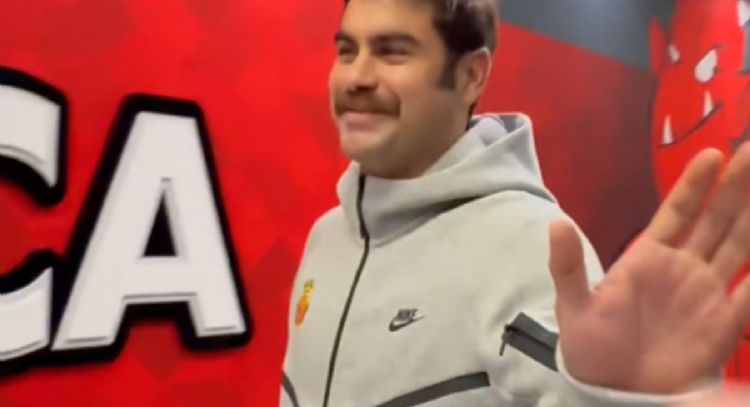 A lo Maduro, futbolistas del Mallorca visten con pants Nike que se viralizó tras captura (Video)