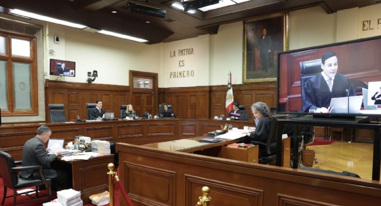 La SCJN avala reforma que da prioridad a normalistas en la asignación de plazas docentes