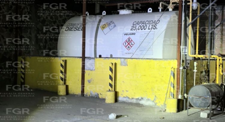 Aseguran dos mil litros de huachicol en inmueble de Jiutepec, Morelos