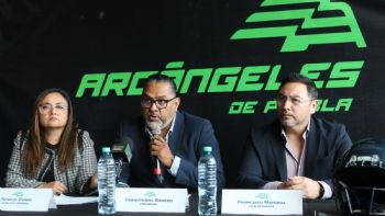 Extorsión en el futbol americano de Puebla: intimidan y expulsan a Arcángeles